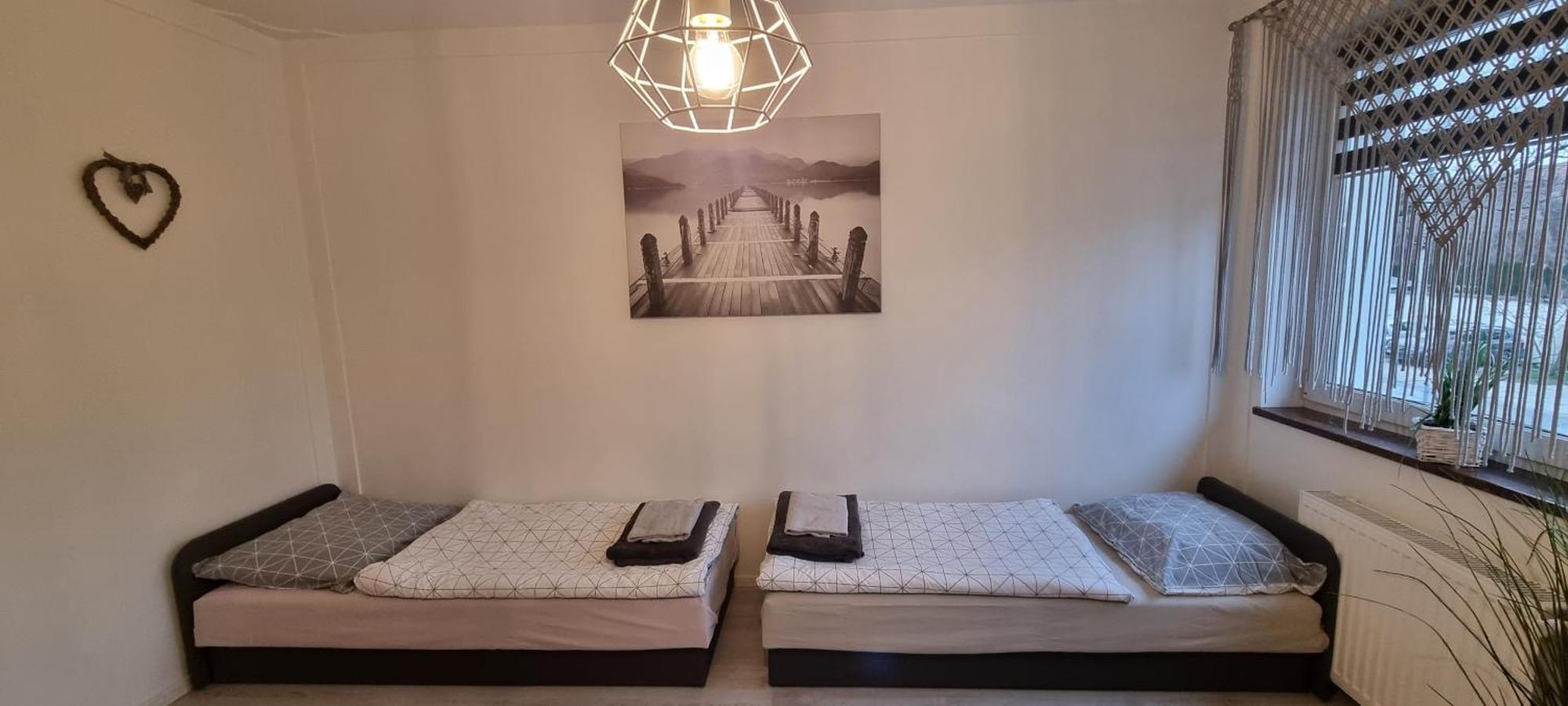 Noclegi Na Lacznej Świebodzice Exterior photo